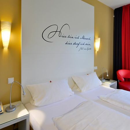 Hotel Fliegendes Klassenzimmer Bad Berleburg Buitenkant foto