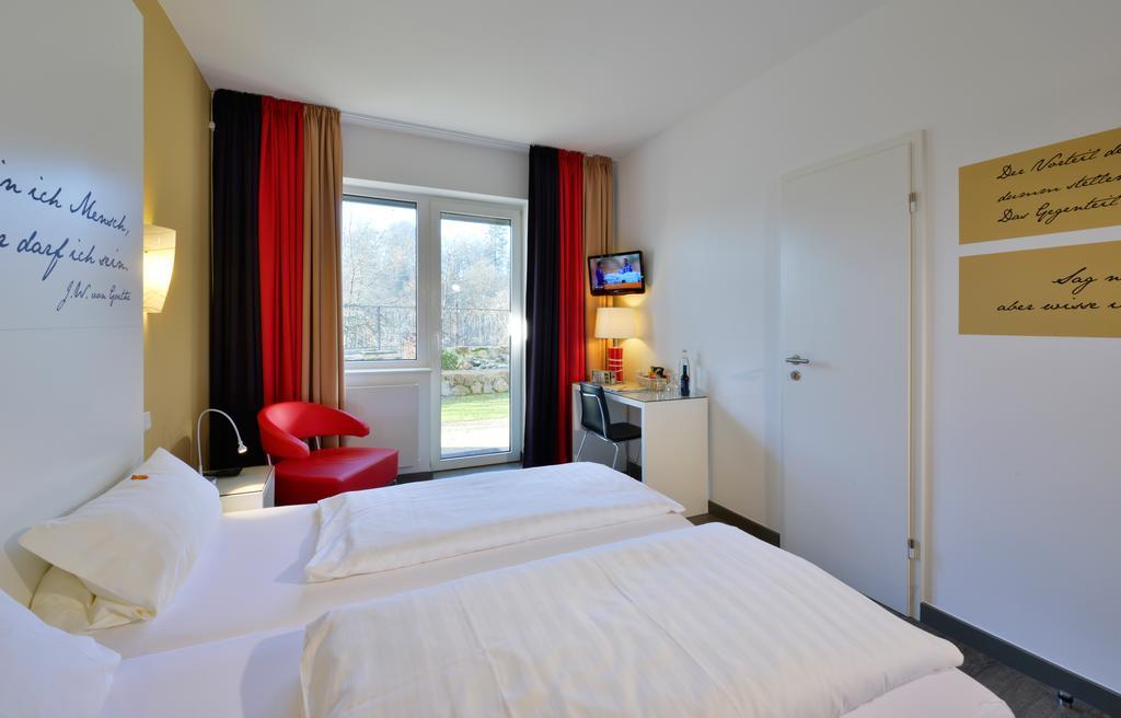 Hotel Fliegendes Klassenzimmer Bad Berleburg Buitenkant foto