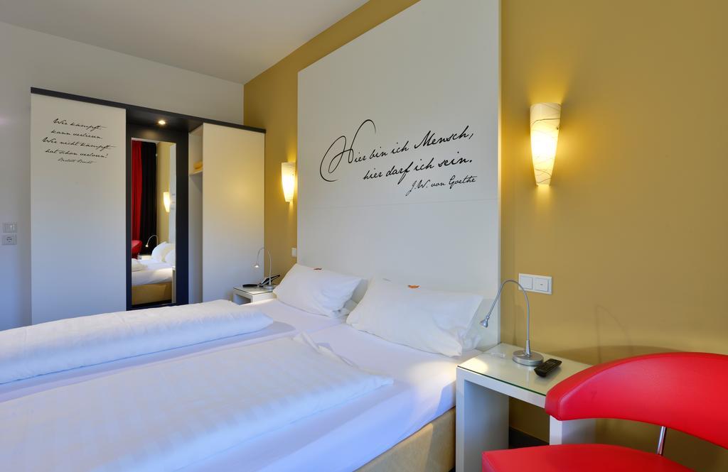 Hotel Fliegendes Klassenzimmer Bad Berleburg Buitenkant foto