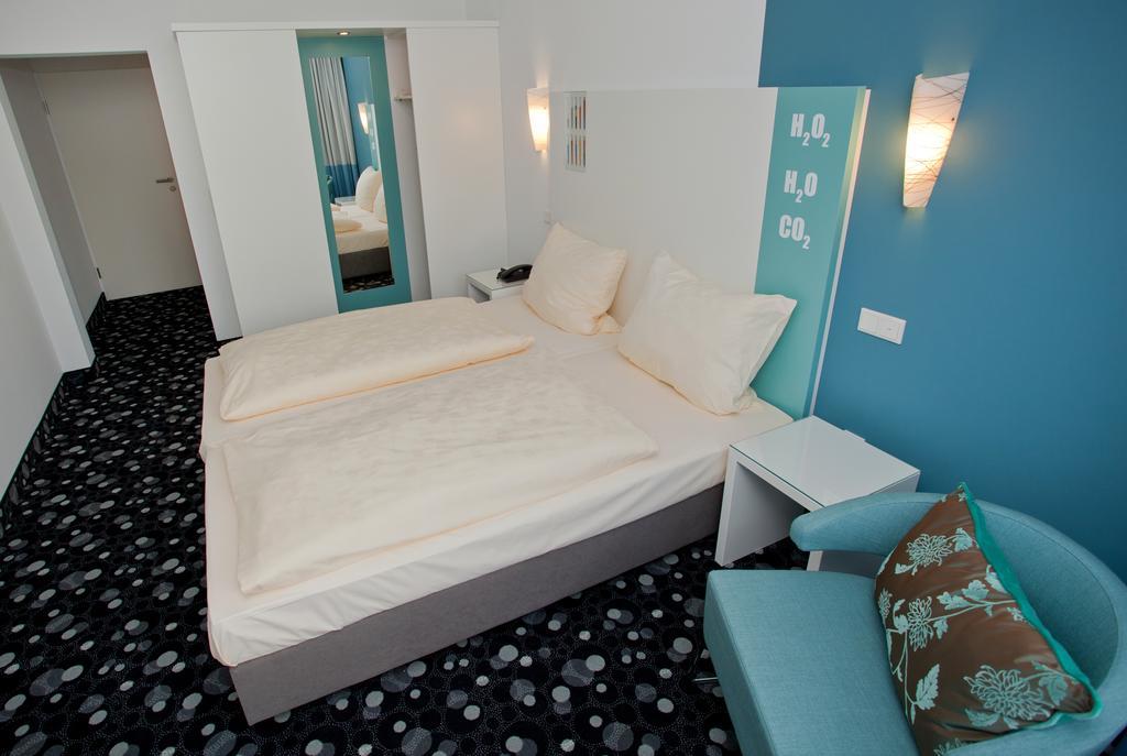 Hotel Fliegendes Klassenzimmer Bad Berleburg Buitenkant foto