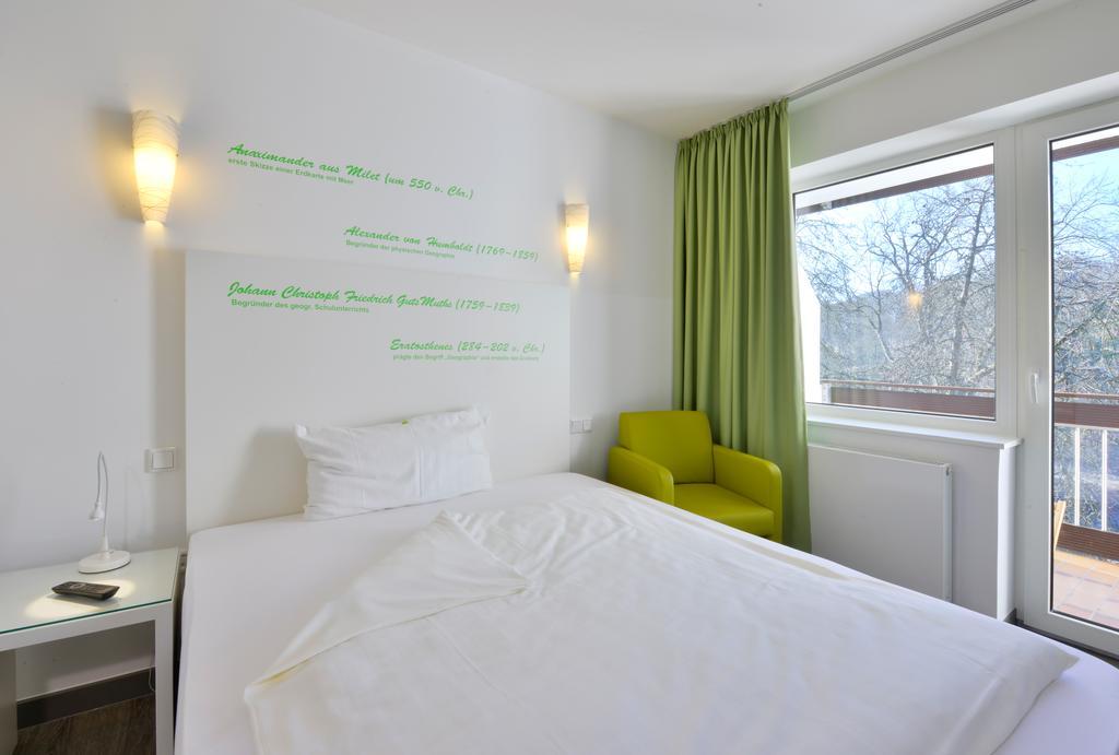 Hotel Fliegendes Klassenzimmer Bad Berleburg Buitenkant foto