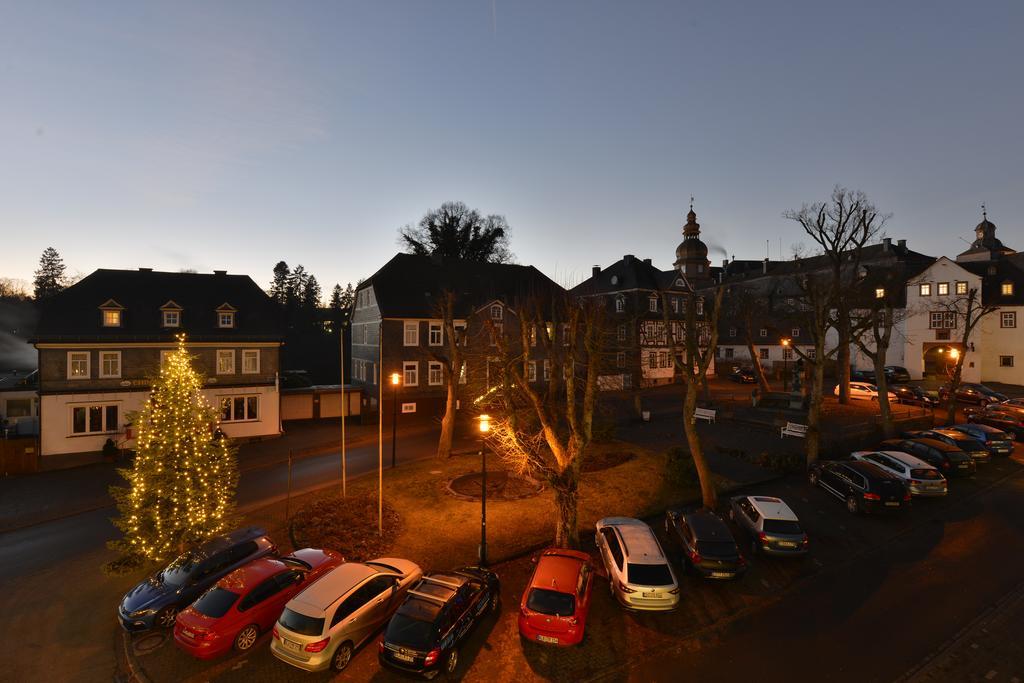 Hotel Fliegendes Klassenzimmer Bad Berleburg Buitenkant foto